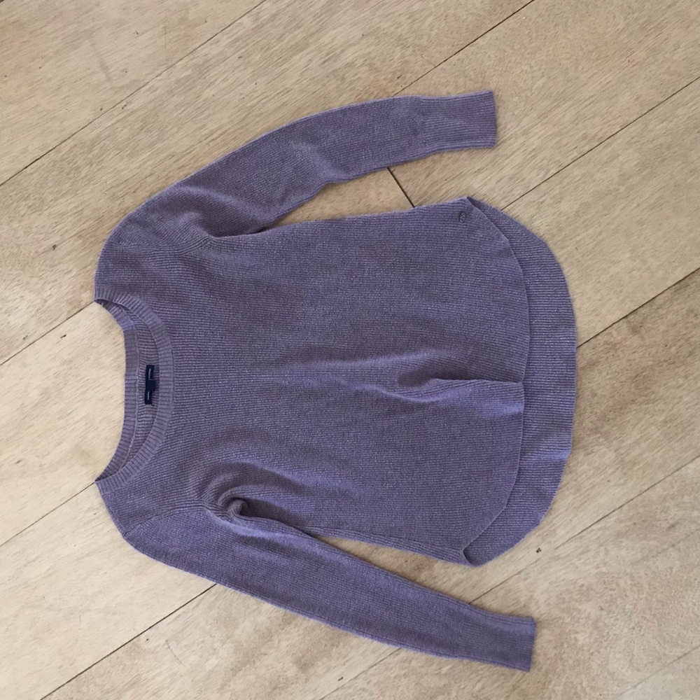 Medium American Eagle purple long sleeve shirt